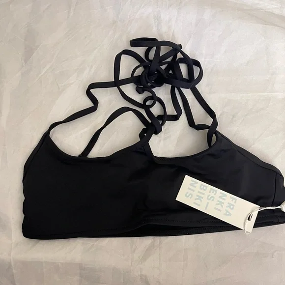 Frankie’s Bikinis Aleisha Eco Bikini Top in Black Small - Picture 4 of 6
